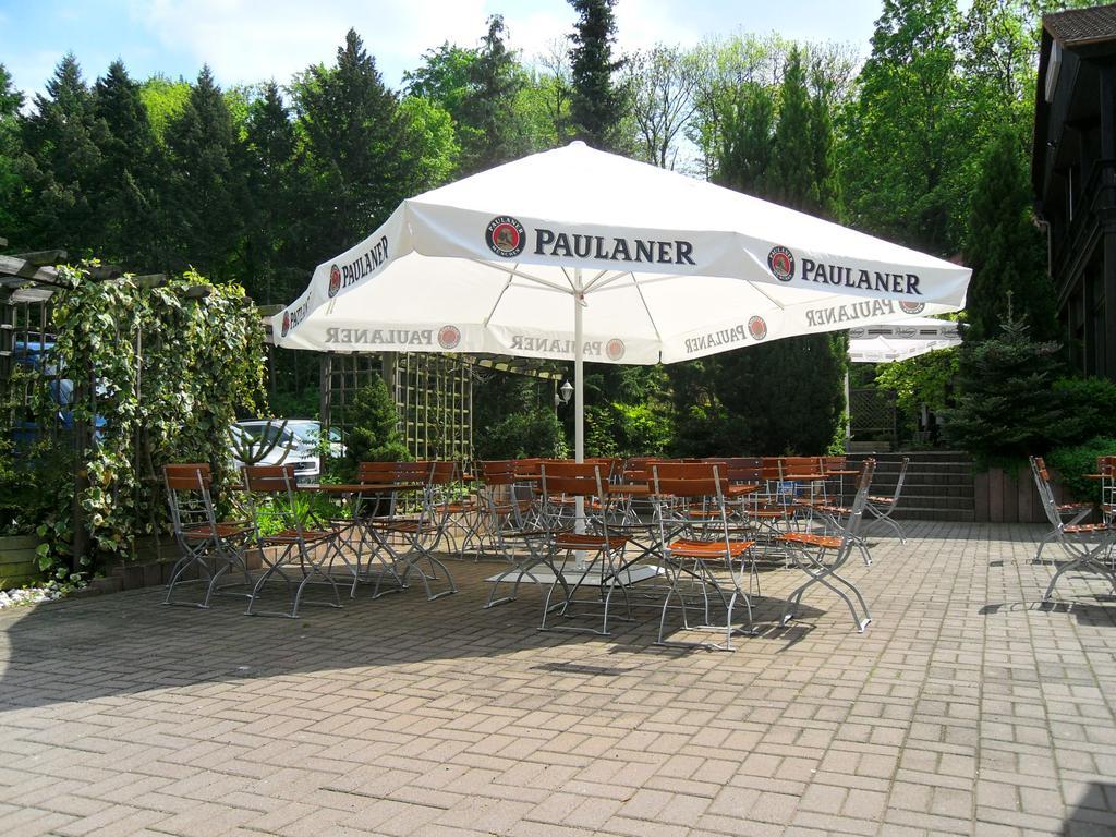 Motel Zur Festwiese Gierstadt Exterior photo